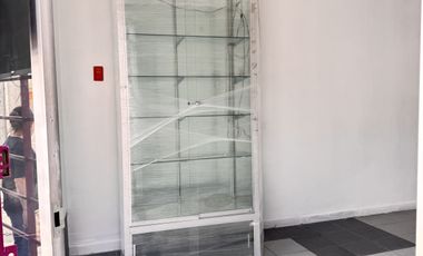 SE RENTA LOCAL EN LA ESQUINA DE APACHES CON EJIDO  