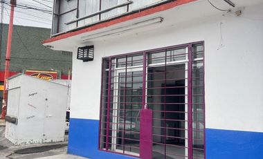 SE RENTA LOCAL EN LA ESQUINA DE APACHES CON EJIDO  