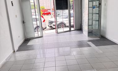 SE RENTA LOCAL EN LA ESQUINA DE APACHES CON EJIDO  