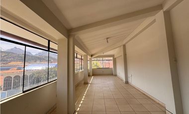 SE ALQUILA LOCAL EN HUARAZ