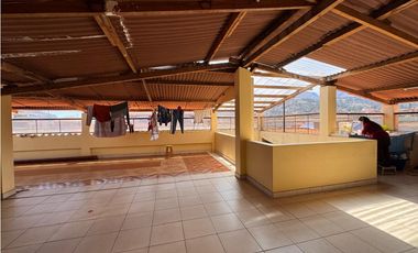 SE ALQUILA LOCAL EN HUARAZ