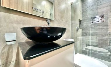 Apartamento en venta en importante zona de Laureles