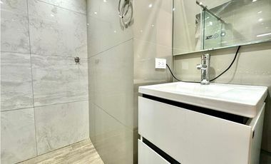 Apartamento en venta en importante zona de Laureles