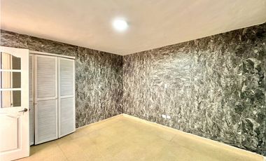 Apartamento en venta en importante zona de Laureles