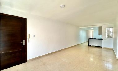 Apartamento en venta en importante zona de Laureles