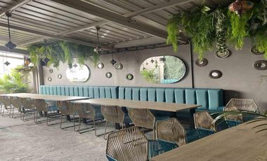 Casa Comercial en Arriendo – Granada, Cali