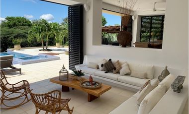 VENTA CASA DE ALTO PERFIL – EL PASO, GIRARDOT