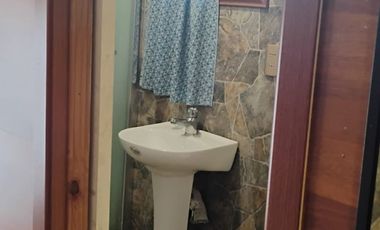 Se vende hermosa casa con dos departamentos en Ancud