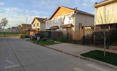 OPORTUNIDAD CASA CON FINANCIAMIENTO ESPECIAL