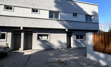 PH a estrenar, 3 ambientes, con cochera y patio