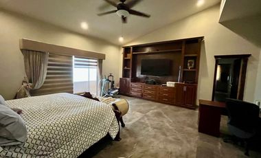 Casa en Venta en Residencial Bosquencinos $26,500,000