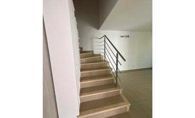 Venta casa  sector castellana barranquilla +CC22/6