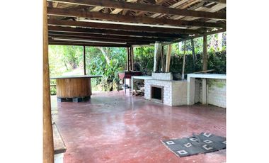 Casa campestre en Jiguales Lago Calima