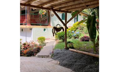 Casa campestre en Jiguales Lago Calima