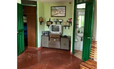 Casa campestre en Jiguales Lago Calima