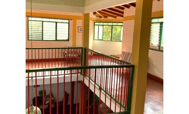 Casa campestre en Jiguales Lago Calima