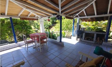 Casa finca en Santa Bárbara - Antioquia  Cerca al casco urbano