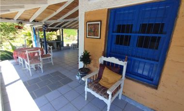 Casa finca en Santa Bárbara - Antioquia  Cerca al casco urbano