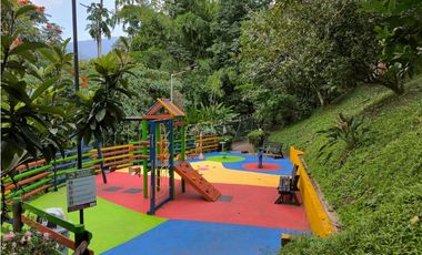 Se Venden Lotes unidad cerrada en Sabaneta parte baja