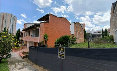 Se Venden Lotes unidad cerrada en Sabaneta parte baja