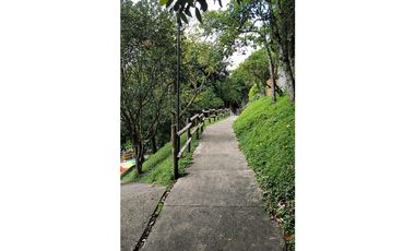 Se Venden Lotes unidad cerrada en Sabaneta parte baja