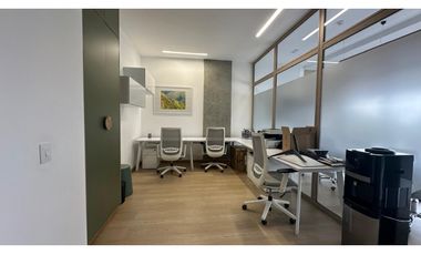 Vendo Magnifica oficina ubicada en el centro logístico de Pereira