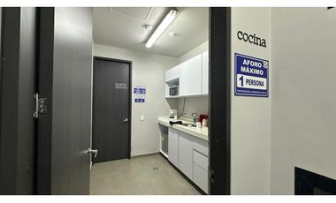 Vendo Magnifica oficina ubicada en el centro logístico de Pereira