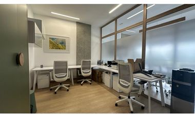 Vendo Magnifica oficina ubicada en el centro logístico de Pereira