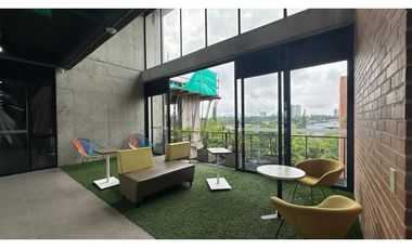 Vendo Magnifica oficina ubicada en el centro logístico de Pereira