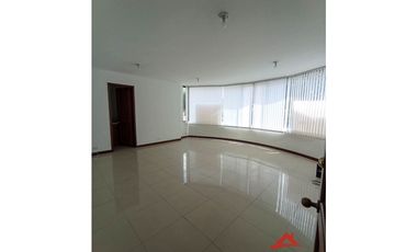 Oficina en Pinares, Pereira