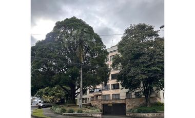 Se Alquila Apartamento En La Castellana 9480259