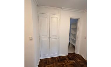 Se Alquila Apartamento En La Castellana 9480259