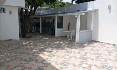Casa en sector residencial Santa Marta Colombia