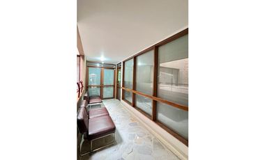 ARRIENDO LOCAL COMERCIAL CENTRO