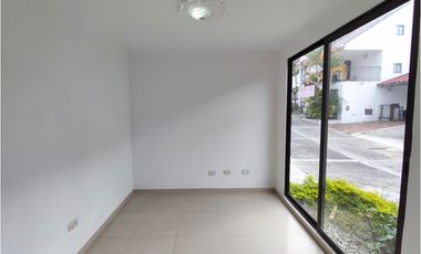 Casa en Arrendamiento en La Castellana, Pereira