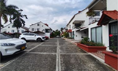 Casa en Arrendamiento en La Castellana, Pereira
