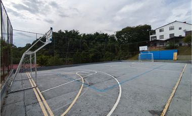 Casa en Arrendamiento en La Castellana, Pereira