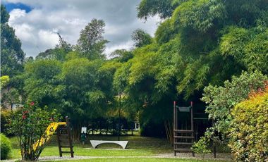 VENDEMOS CASA EN UNIDAD CERRADA SECTOR CARAVANCHEL DE 1 NIVEL