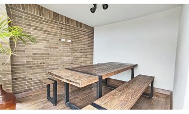 Vendo moderno Penthouse duplex, gran terraza, alto de Palmas