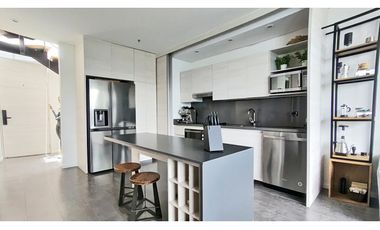 Vendo moderno Penthouse duplex, gran terraza, alto de Palmas