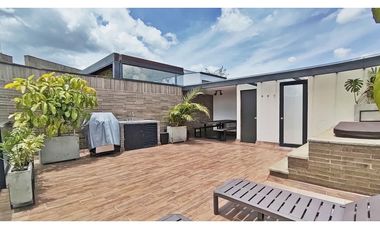 Vendo moderno Penthouse duplex, gran terraza, alto de Palmas