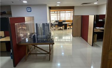 Oficina en alquiler ubicado en Chico Reservado