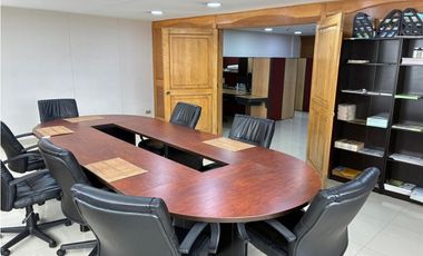 Oficina en alquiler ubicado en Chico Reservado