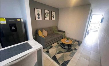 SE RENTA APARTAESTUDIO AMOBLADO CON PARQUEADERO - SECTOR PORTAL  Q