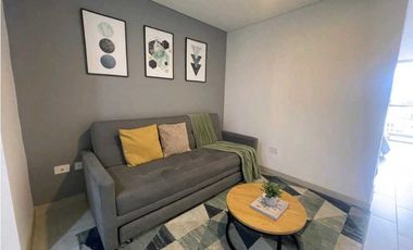 SE RENTA APARTAESTUDIO AMOBLADO CON PARQUEADERO - SECTOR PORTAL  Q