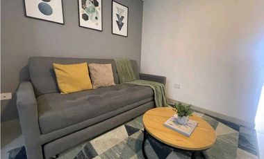 SE RENTA APARTAESTUDIO AMOBLADO CON PARQUEADERO - SECTOR PORTAL  Q