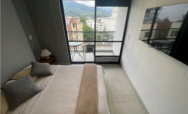 SE RENTA APARTAESTUDIO AMOBLADO CON PARQUEADERO - SECTOR PORTAL  Q