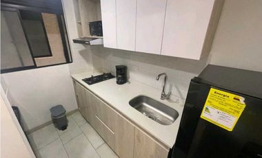 SE RENTA APARTAESTUDIO AMOBLADO CON PARQUEADERO - SECTOR PORTAL  Q