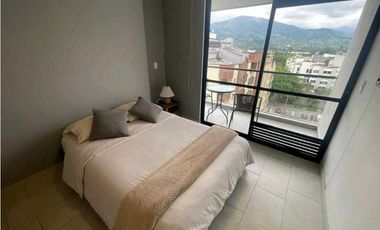 SE RENTA APARTAESTUDIO AMOBLADO CON PARQUEADERO - SECTOR PORTAL  Q