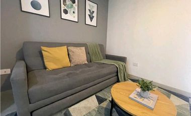 SE RENTA APARTAESTUDIO AMOBLADO CON PARQUEADERO - SECTOR PORTAL  Q